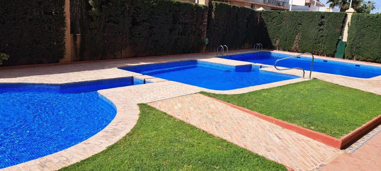 Apartamento De Don Huberto, Los Locos Torrevieja Exteriör bild